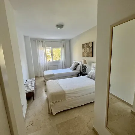 Guadalmina Ulla Golf Views By Homing Apartment *